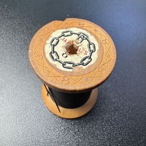 Vintage J&P Coats Black Six Cord Wooden Thread Spool 200 Yds Made in USA